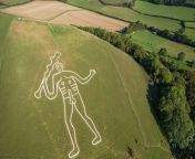 This is the 'CERNE ABBAS GIANT' Hill figure is made from chalk by somebody 1000 years ago(possibly)... It is located in the Cerne Abbas Village in Southern England and is a main tourist attraction there..... from imran abbas xxx photodhvi bhabhi tarak mehta ka ulta chasma nude photos real xxx imagebihar sex 3g downloanazriya nazim nude fake actress sex bangla girl milk hot and sexy image comindian
